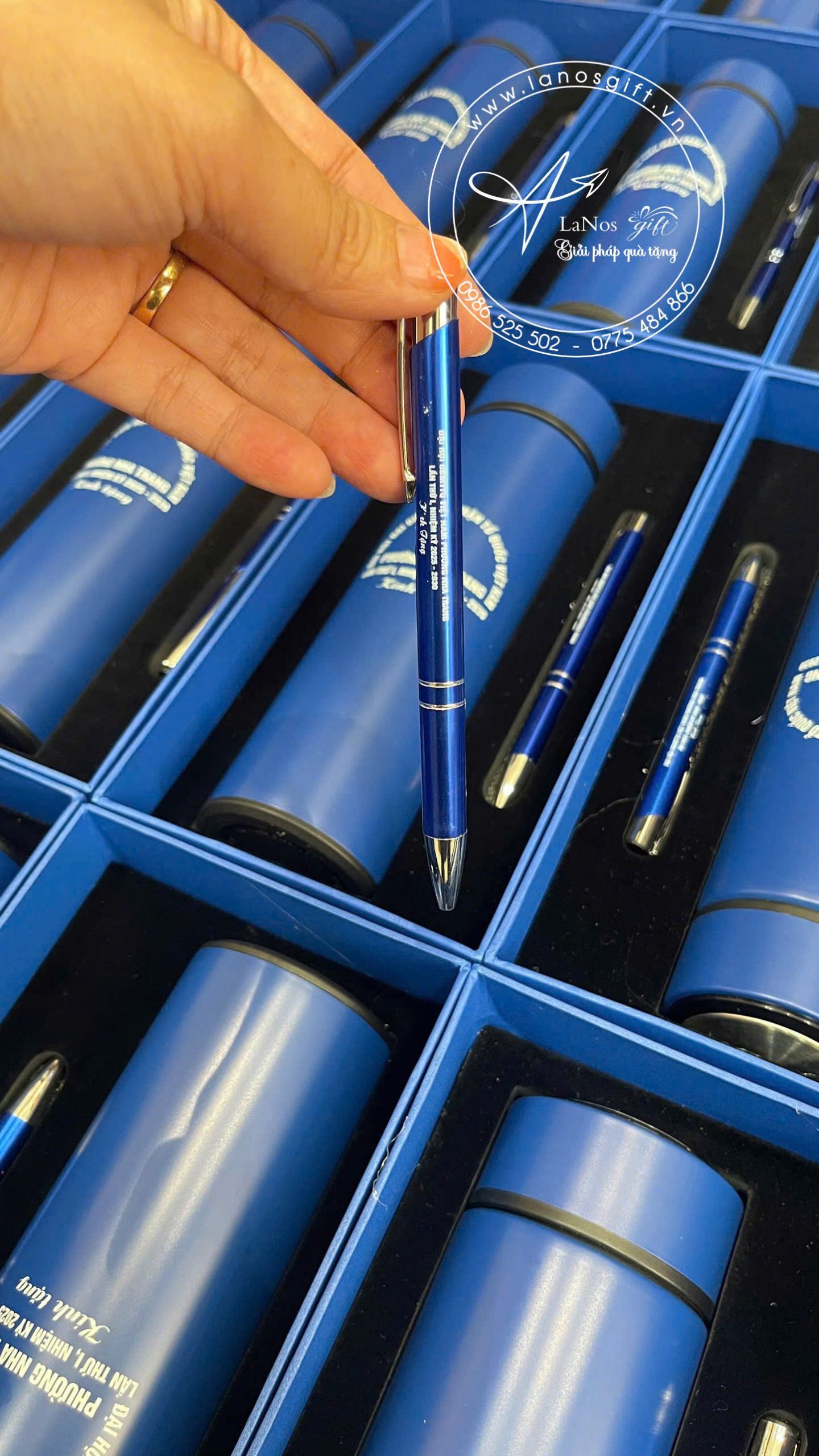 Set Quà Tặng Bình Giữ Nhiệt + Bút - LNGS 01 - Hình ảnh 4