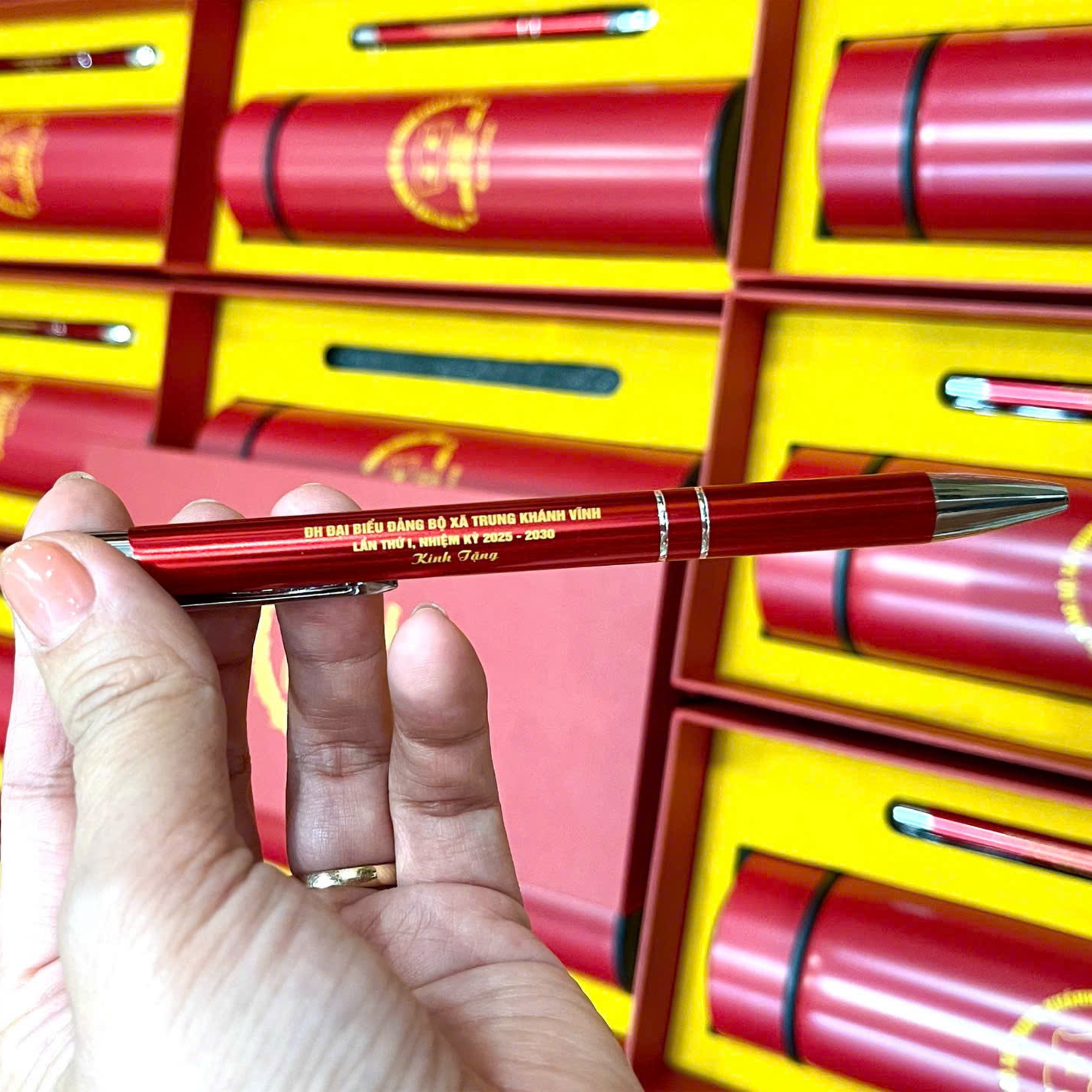 Bút ký tên in logo - LNB 05