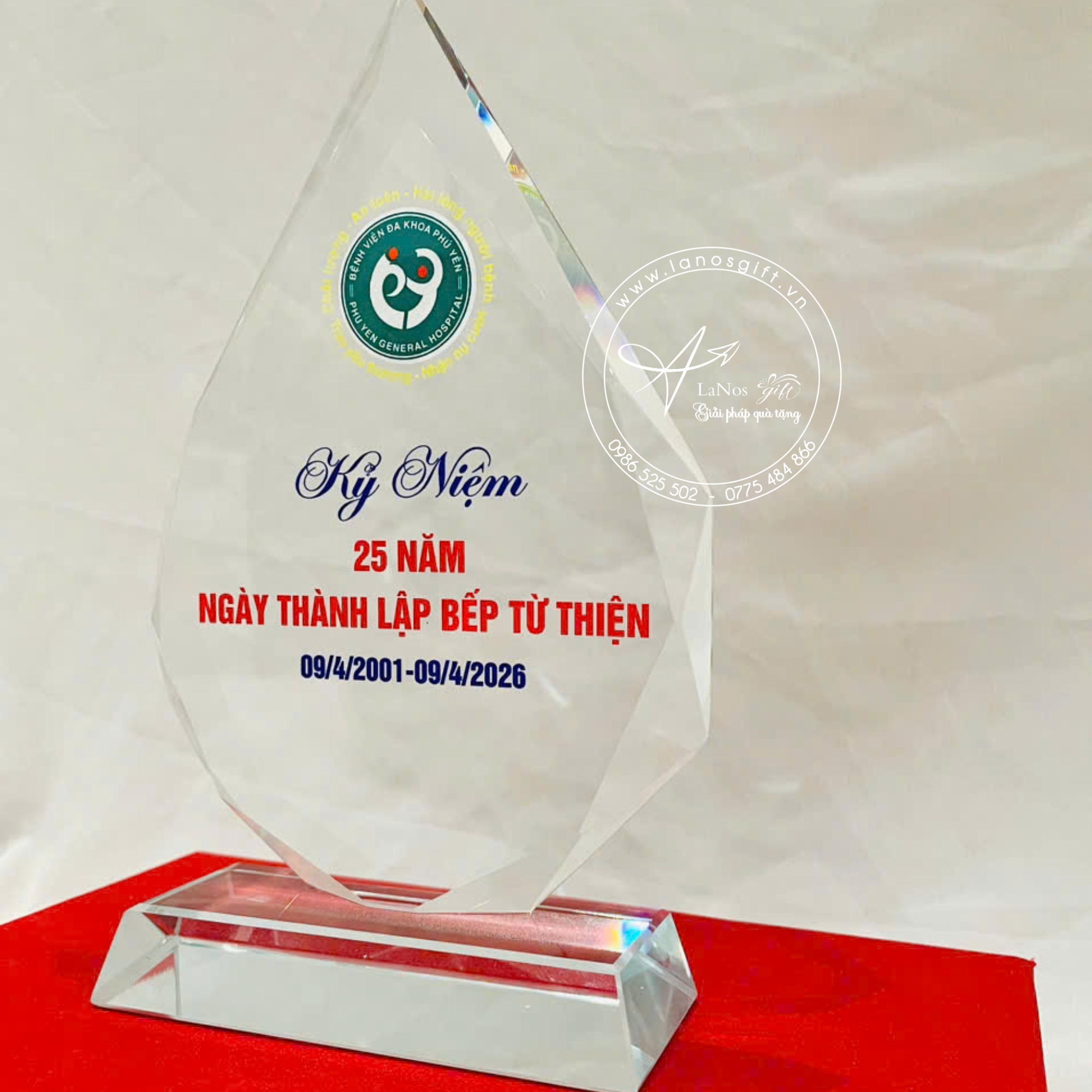 Kỷ niệm chương pha lê in logo - LNKNC 13 - Hình ảnh 2