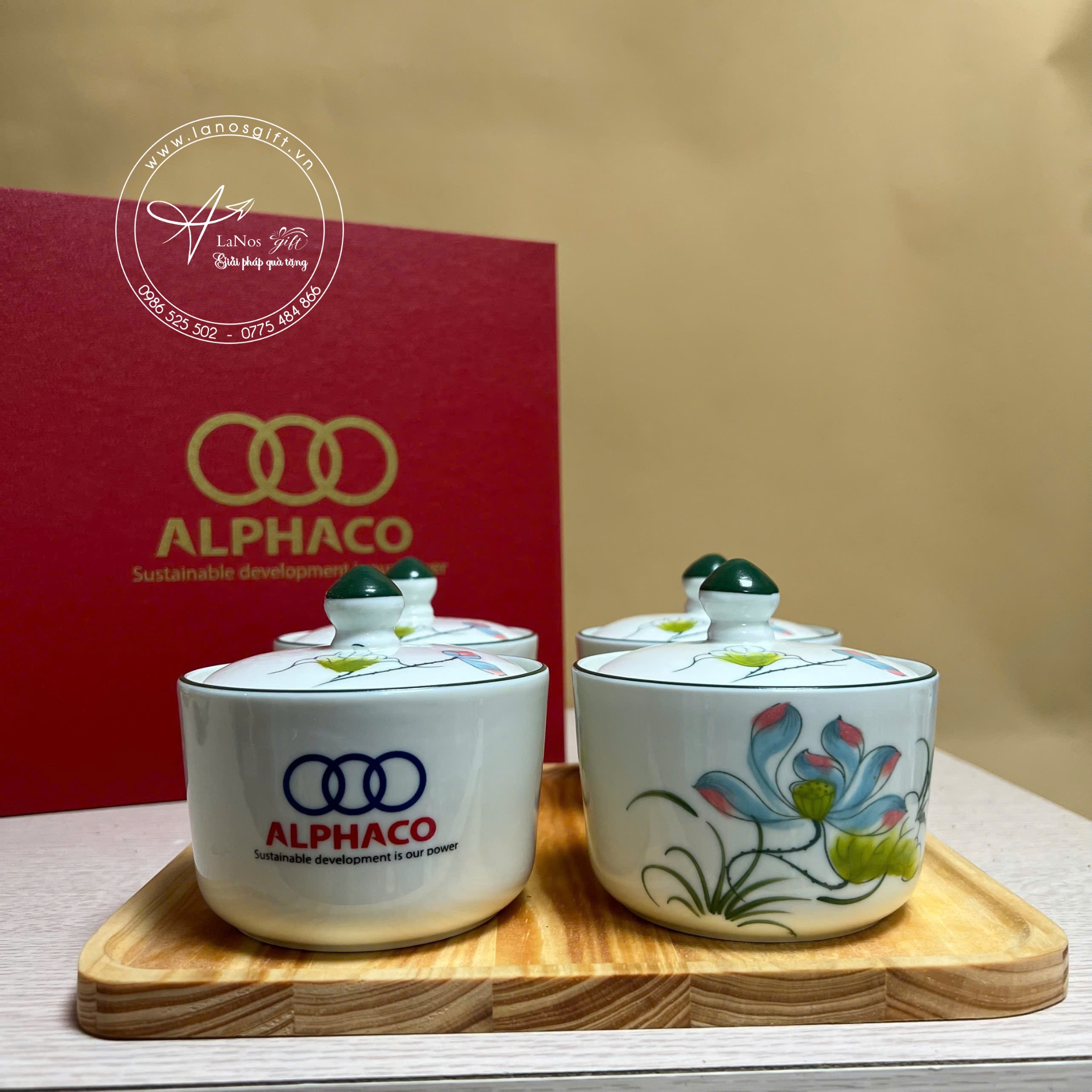 Khay mứt bộ 4 hũ men trắng vẽ tay hoa sen in logo - LNKM 01 - Hình ảnh 3