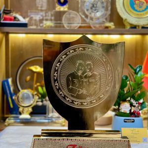 Biểu trưng đúc đồng