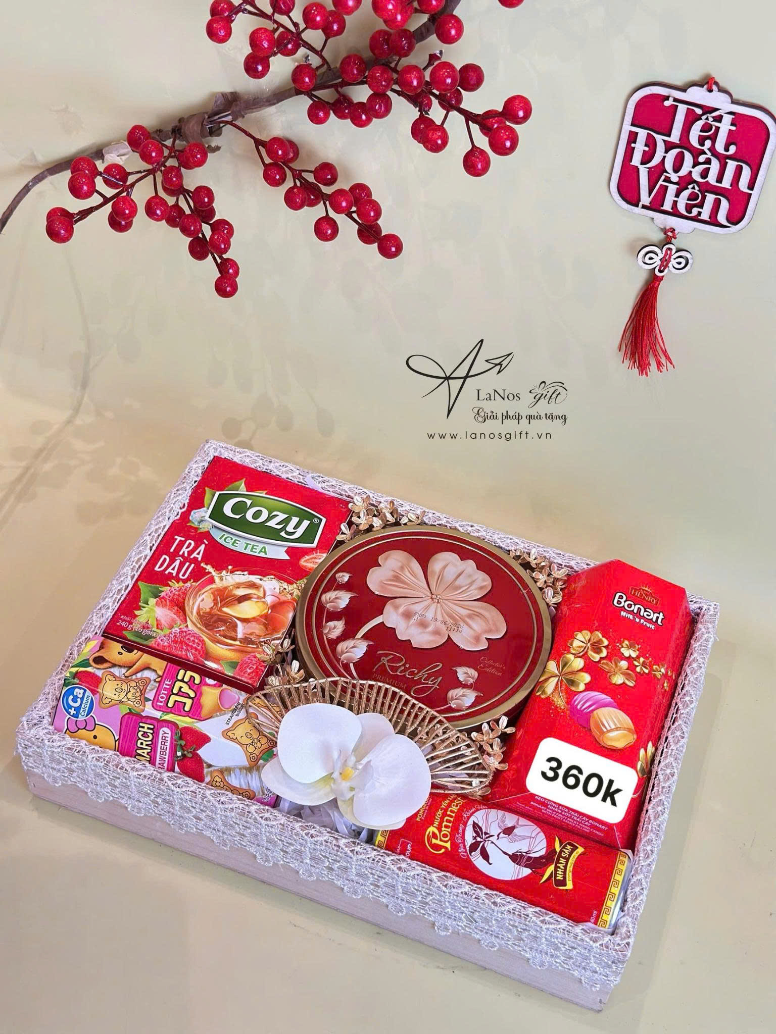 Mẫu quà Tết đẹp được ưa chuộng tại Nha Trang, Khánh Hòa.