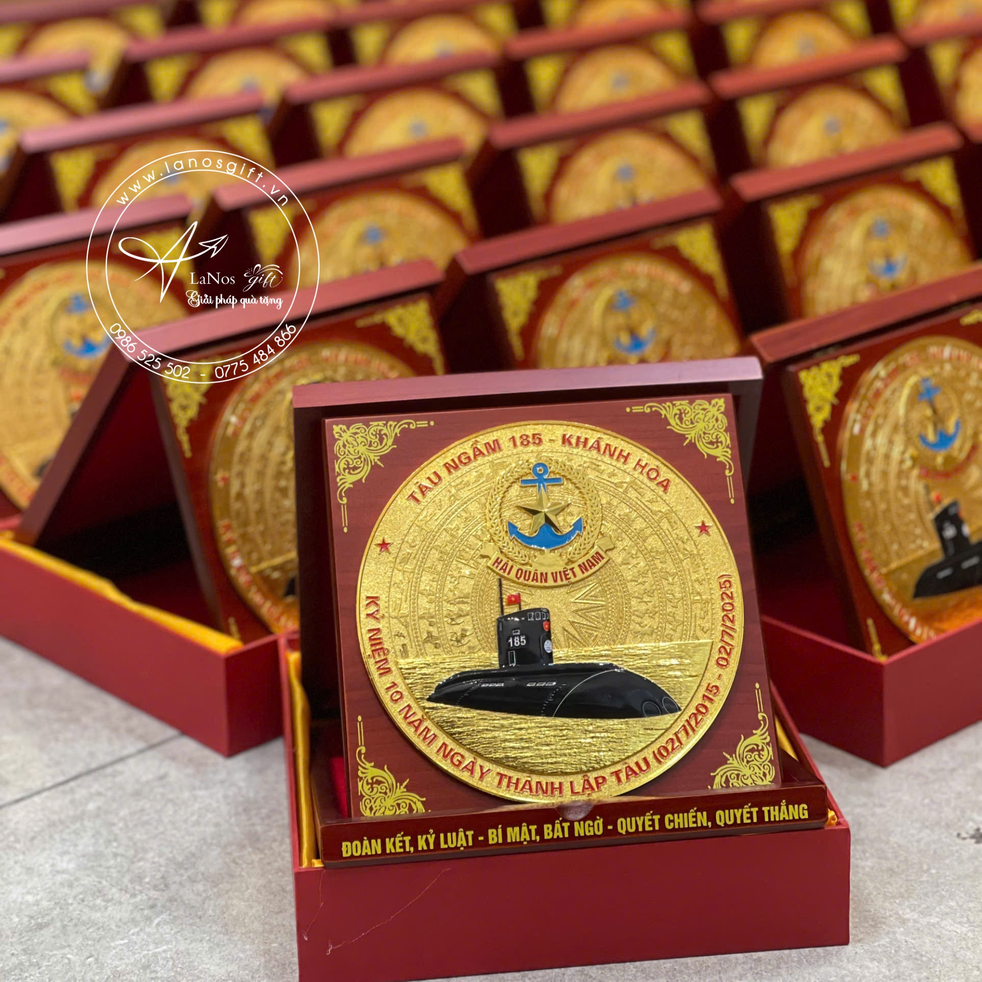 Mẫu biểu trưng Hải Quân bằng gỗ và mạ vàng sang trọng - LNBT 07 - Hình ảnh 8