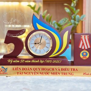 Biểu trưng gỗ - LNBTGĐH 01