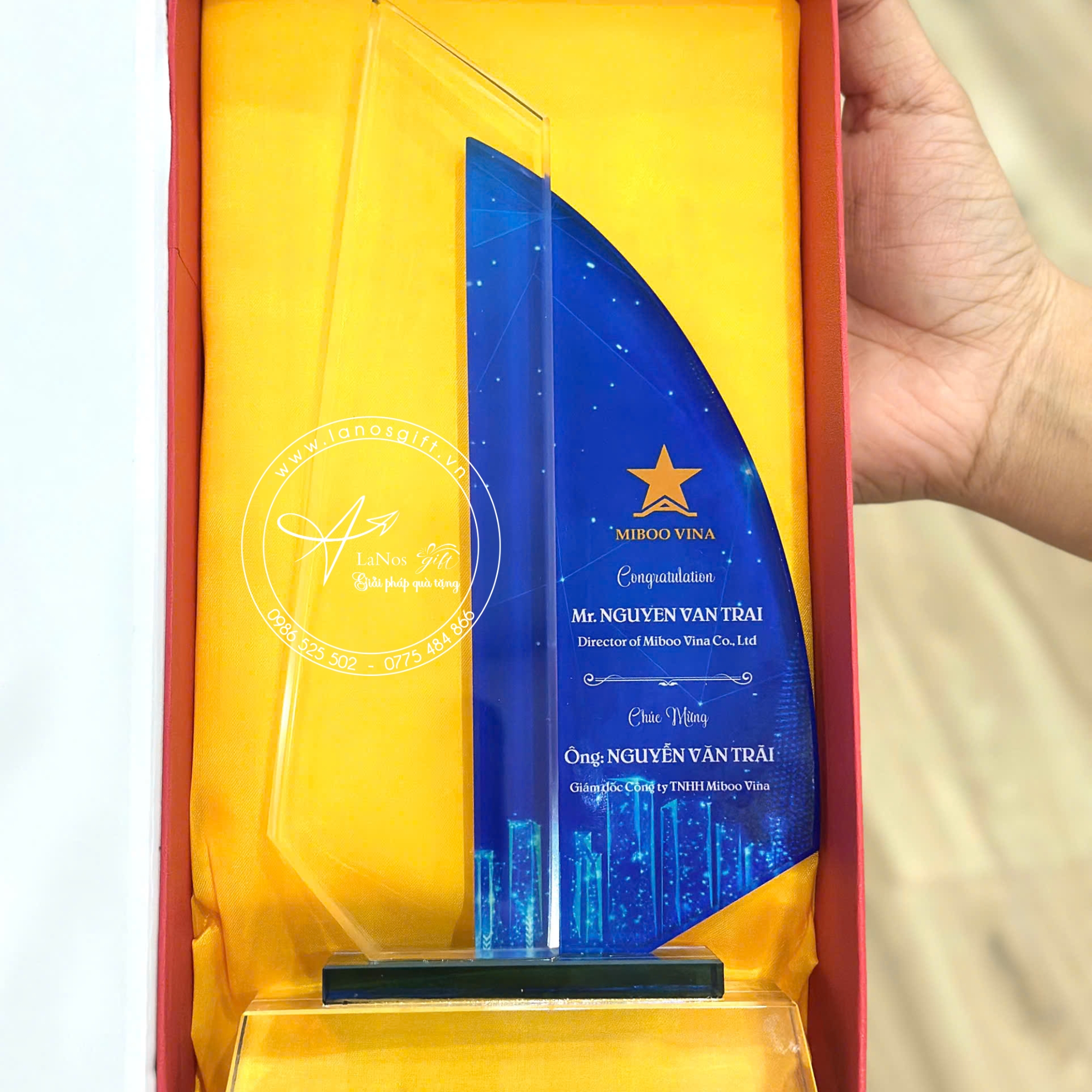 Kỷ Niệm Chương Pha Lê Cao Cấp – Thiết Kế Theo Yêu Cầu, Sang Trọng & Ý Nghĩa - LNPL 05 - Hình ảnh 3