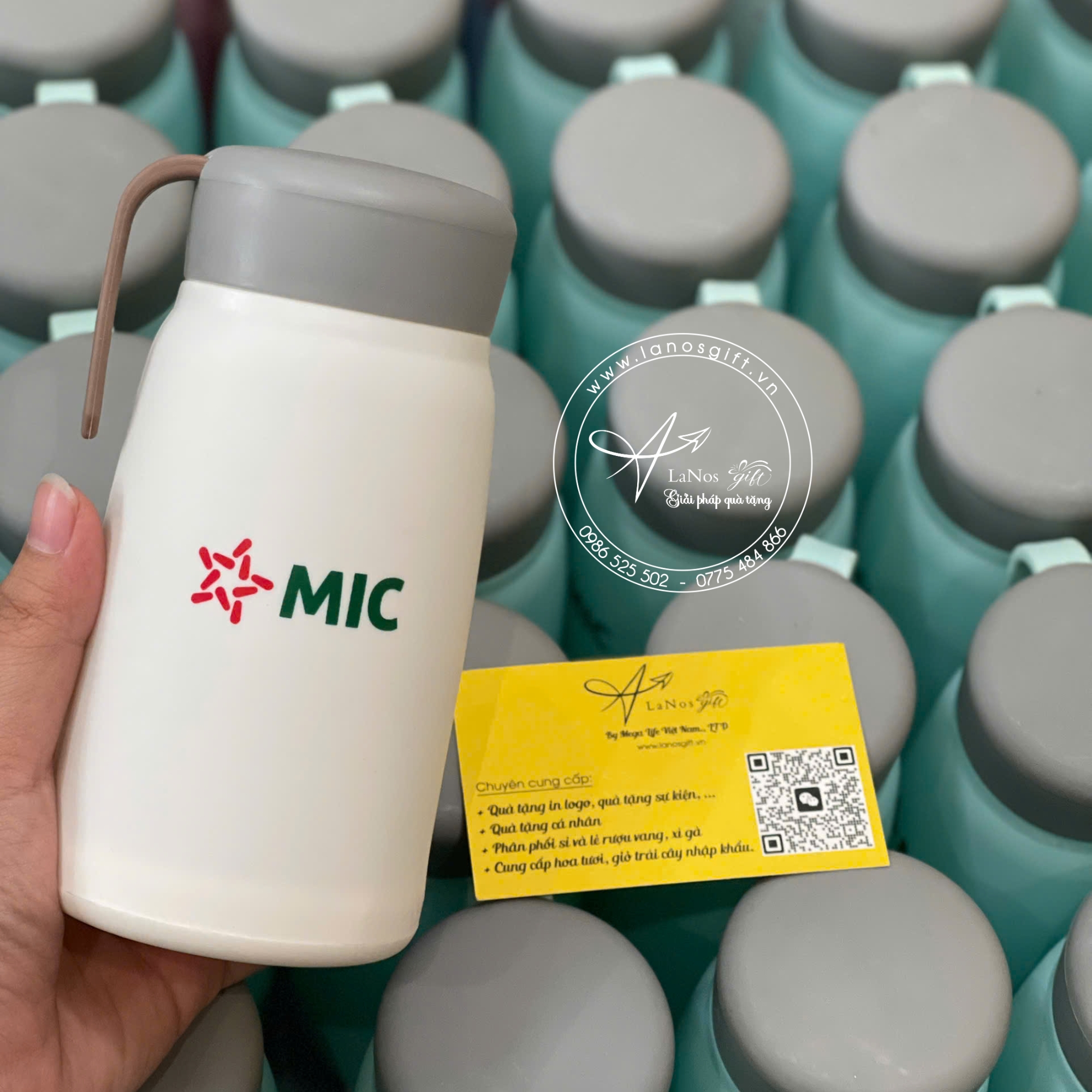 Ca nước thủy tinh bọc nhựa in logo - LNCTTBN 02 - Hình ảnh 5