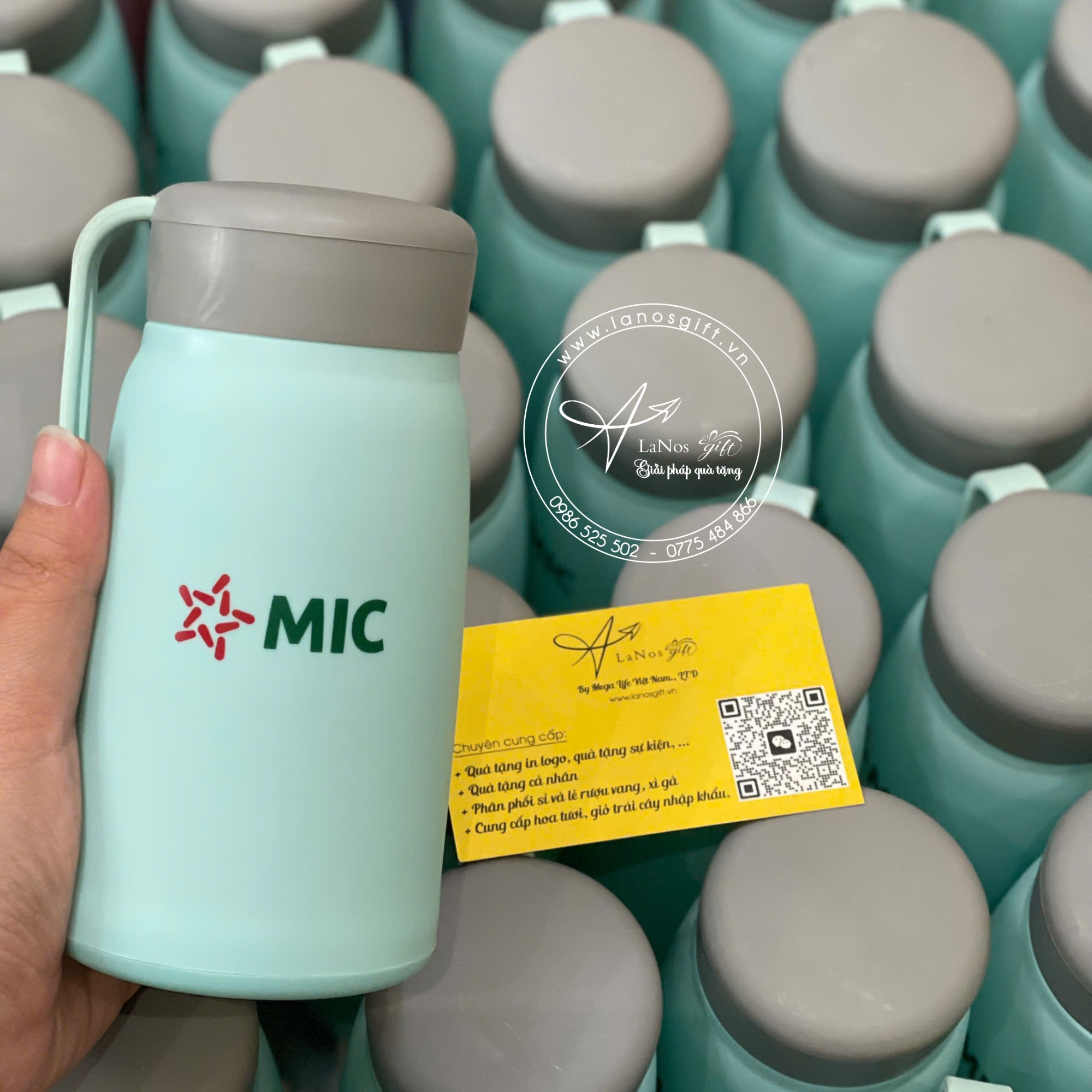 Ca nước thủy tinh bọc nhựa in logo - LNCTTBN 02 - Hình ảnh 4