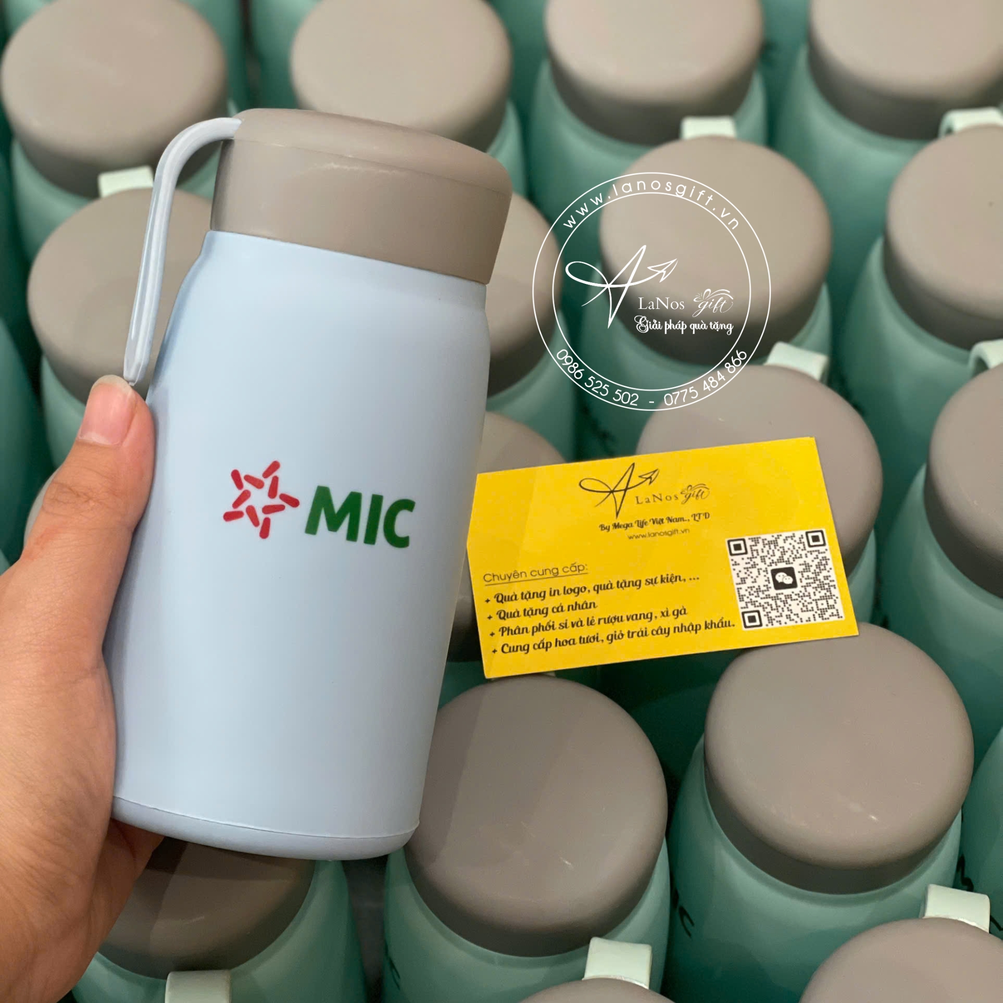 Ca nước thủy tinh bọc nhựa in logo - LNCTTBN 02 - Hình ảnh 3