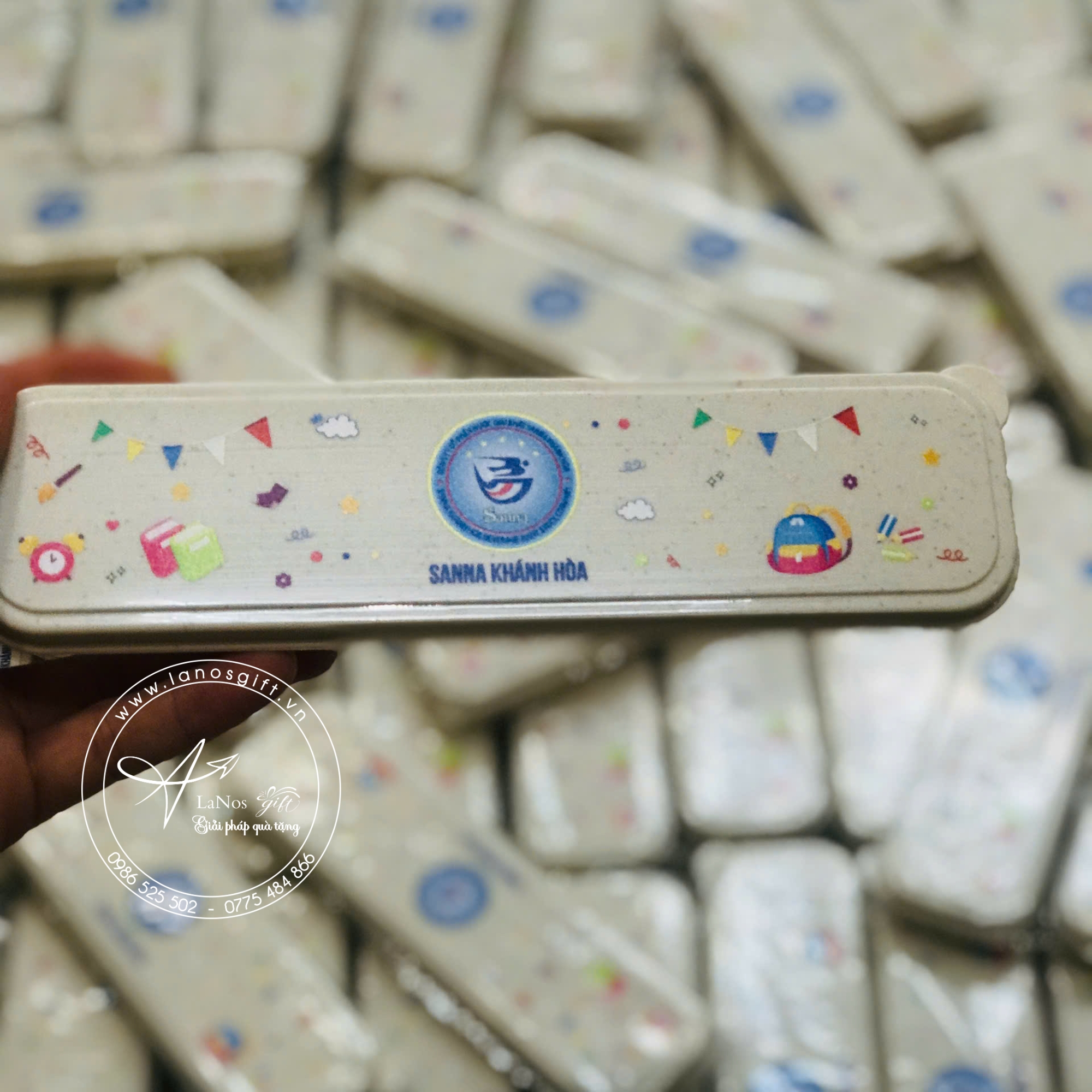 Hộp bút nhựa lúa mạch in logo - LNHB 01 - Hình ảnh 7