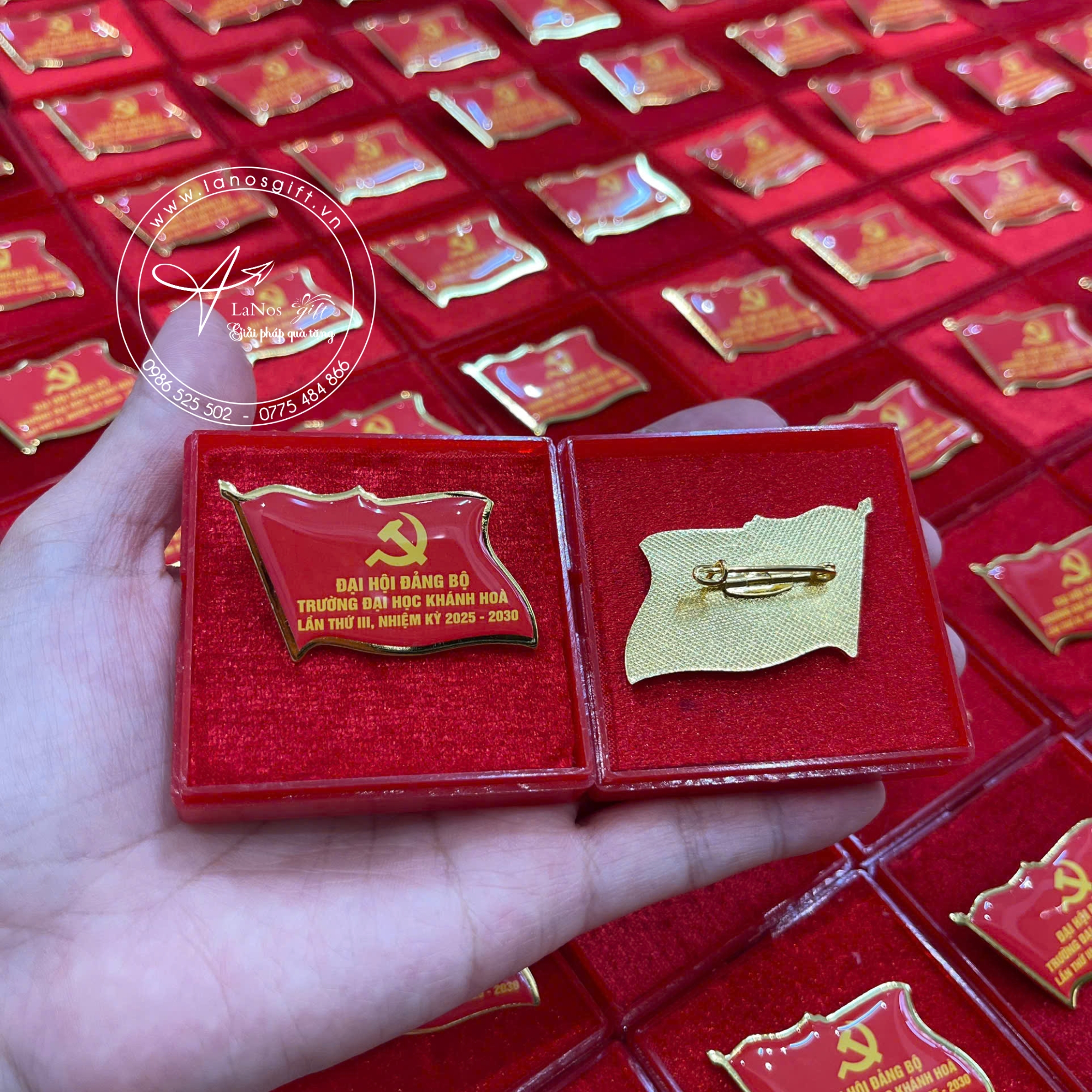 Huy Hiệu Cài Áo In Logo Theo Yêu Cầu - LNHH 04 - Hình ảnh 4