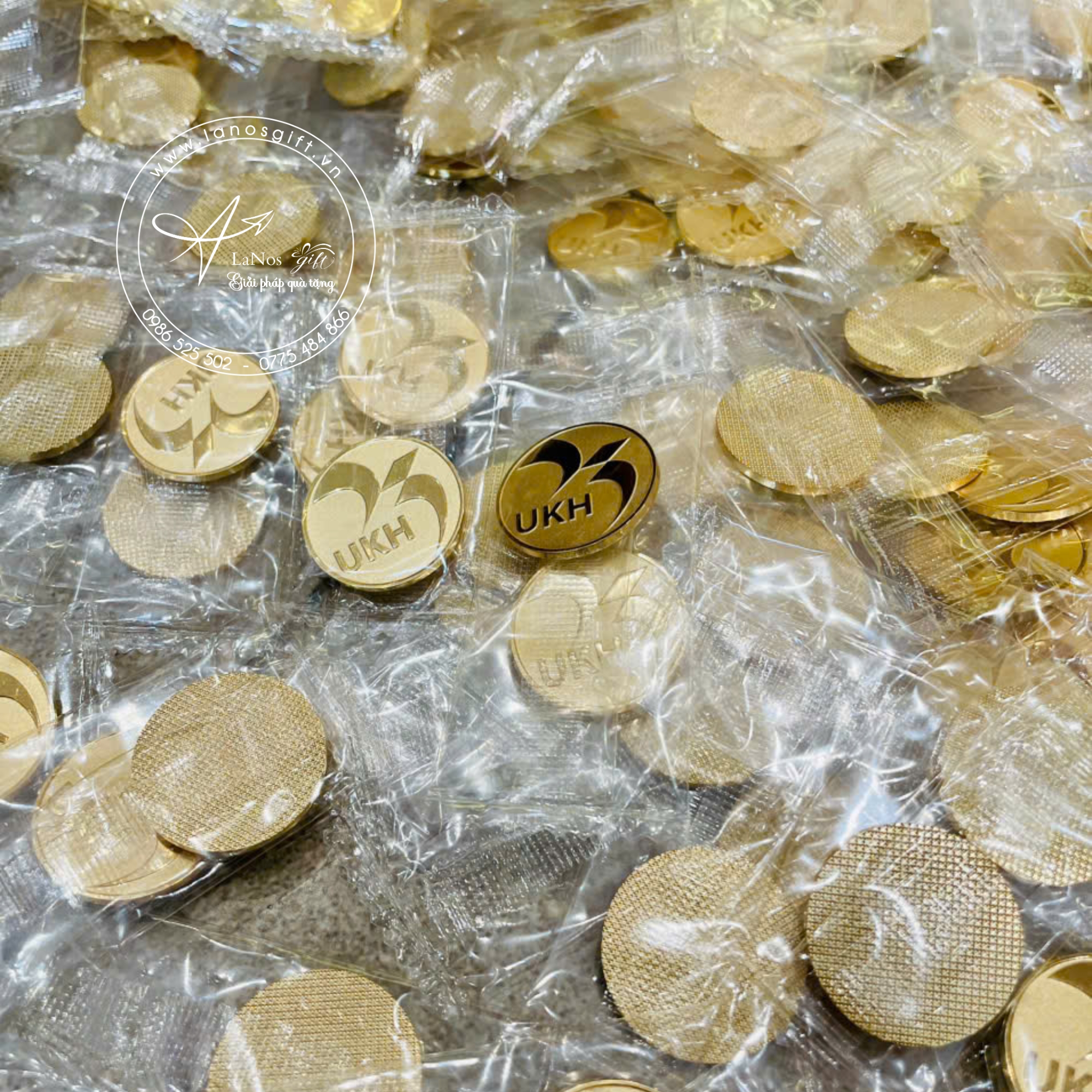 Huy Hiệu Nam Châm In Logo Theo Yêu Cầu - LNHH 02 - Hình ảnh 8