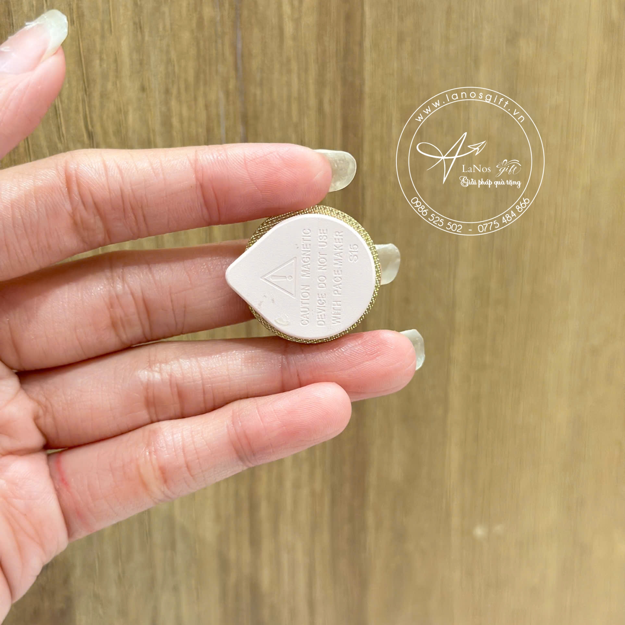 Huy Hiệu Nam Châm In Logo Theo Yêu Cầu - LNHH 02 - Hình ảnh 6