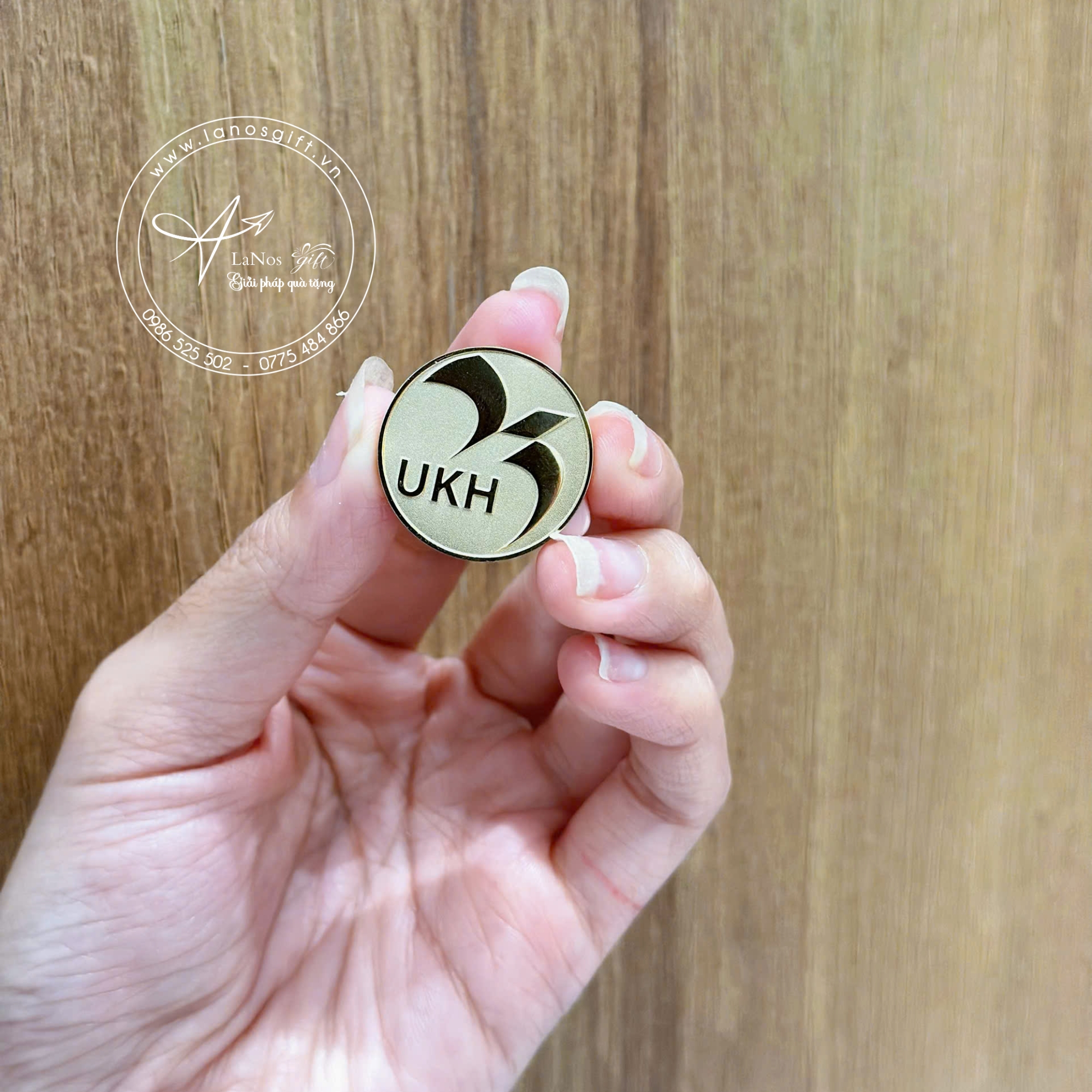 Huy Hiệu Nam Châm In Logo Theo Yêu Cầu - LNHH 02 - Hình ảnh 3