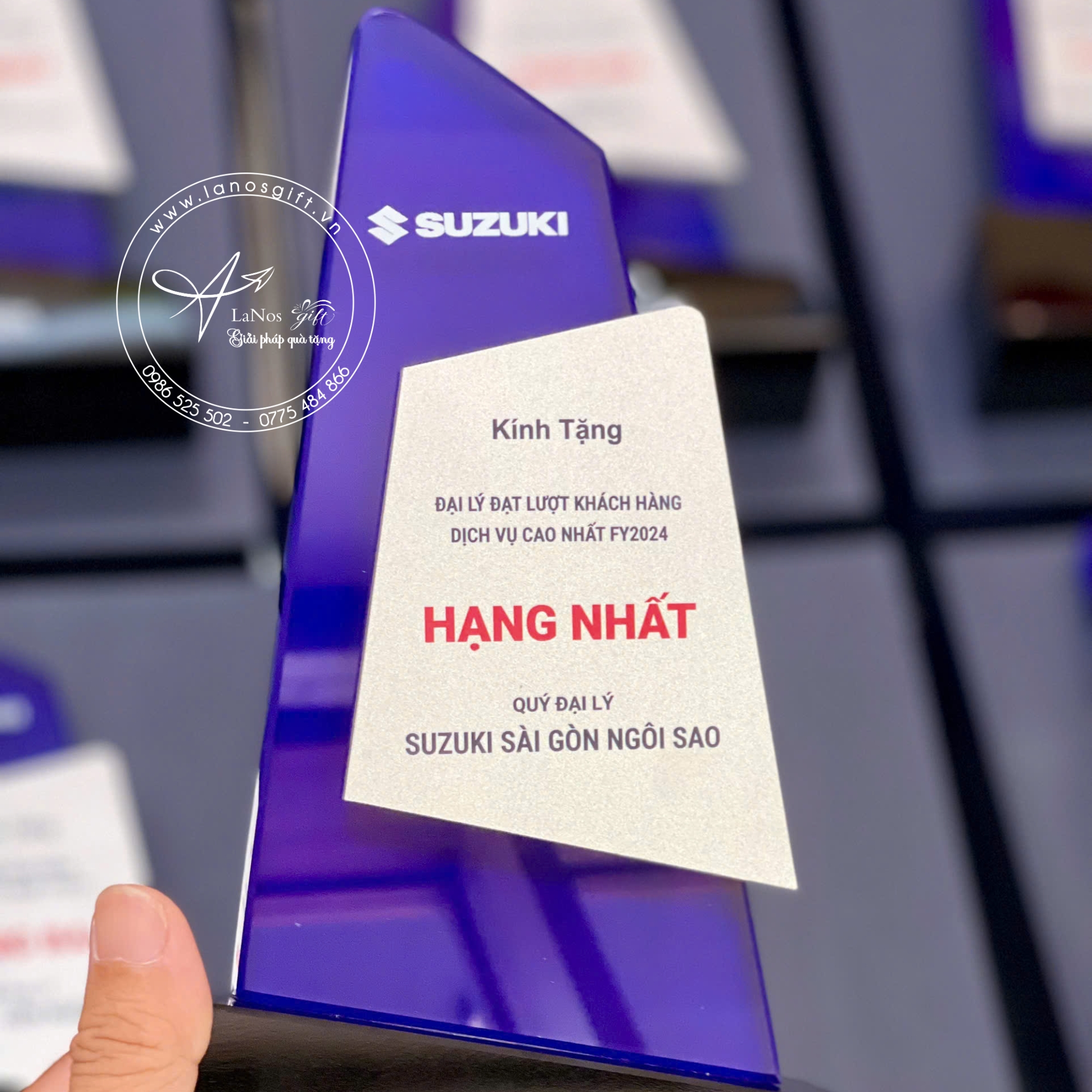 Kỷ Niệm Chương Pha Lê Cao Cấp – Thiết Kế Theo Yêu Cầu, Sang Trọng & Ý Nghĩa - LNKNCPL 06 - Hình ảnh 3